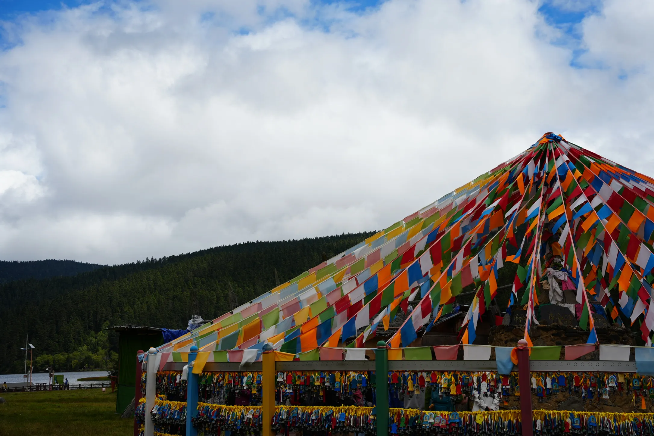 普达措过国家公园