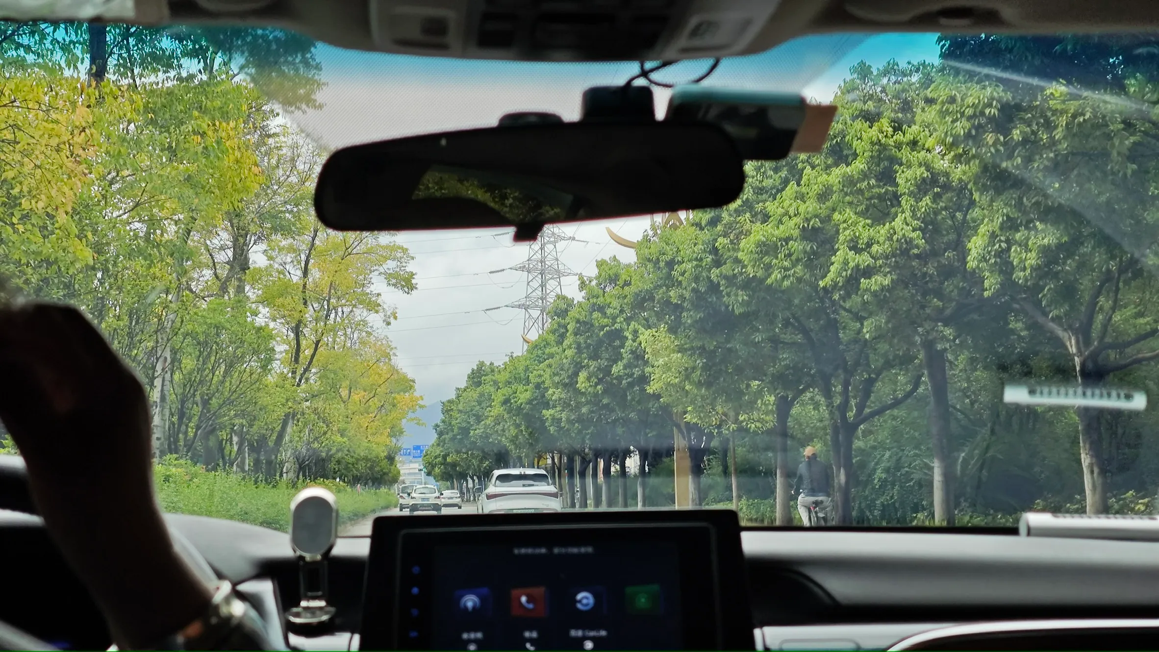 去玉龙雪山的路上